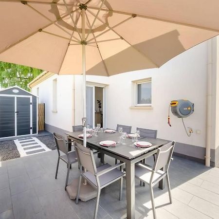 Apartamento New York House Villejust Exterior foto